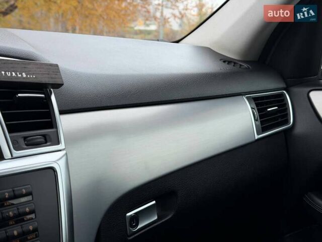 Білий Мерседес М-Клас, об'ємом двигуна 2.14 л та пробігом 261 тис. км за 21000 $, фото 58 на Automoto.ua