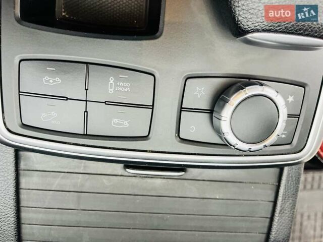 Мерседес М-Класс 2013 в Киеве на Automoto.ua Белый Мерседес М-Класс, объемом двигателя 2.99 л и пробегом 217 тыс. км за 21900 $, фото 25 на Automoto.ua
