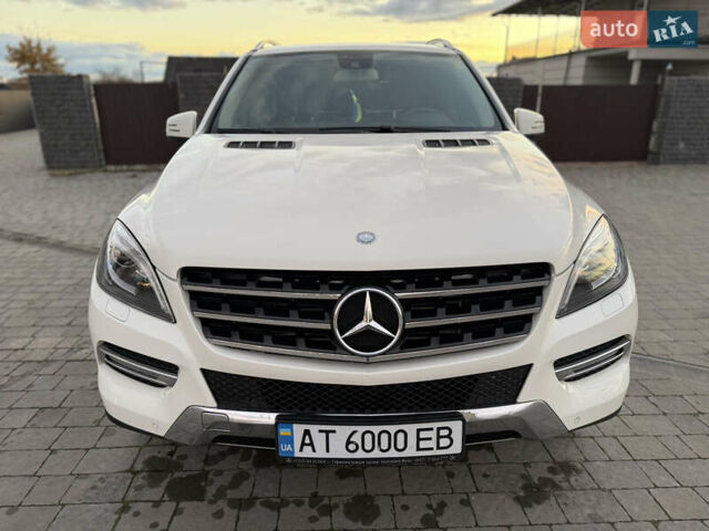 Мерседес М-Класс 2013 в Снятине на Automoto.ua Белый Мерседес М-Класс, объемом двигателя 2.14 л и пробегом 247 тыс. км за 19500 $, фото 2 на Automoto.ua