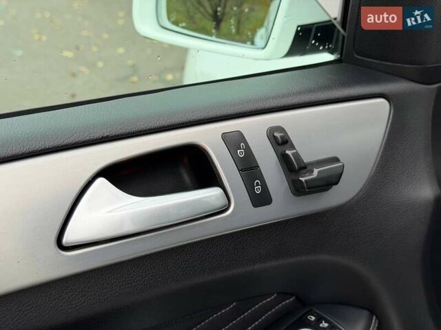 Білий Мерседес М-Клас, об'ємом двигуна 2.14 л та пробігом 261 тис. км за 21000 $, фото 35 на Automoto.ua