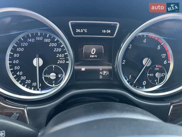 Білий Мерседес М-Клас, об'ємом двигуна 2.99 л та пробігом 238 тис. км за 23500 $, фото 11 на Automoto.ua