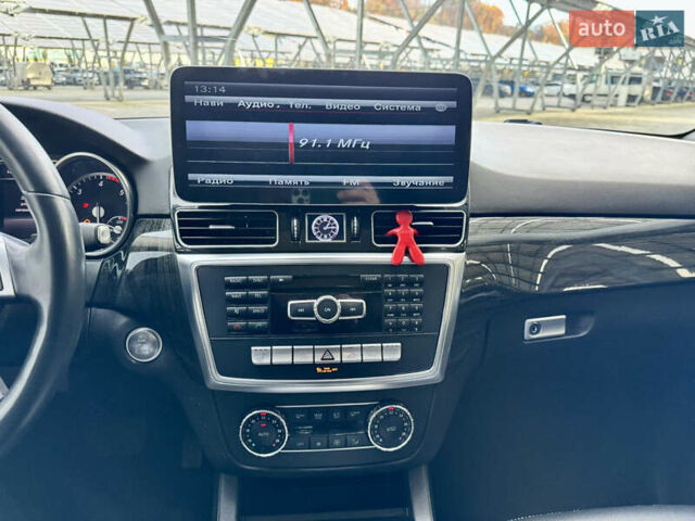 Білий Мерседес М-Клас, об'ємом двигуна 2.99 л та пробігом 199 тис. км за 27900 $, фото 64 на Automoto.ua