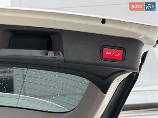 Білий Мерседес М-Клас, об'ємом двигуна 2.99 л та пробігом 217 тис. км за 20500 $, фото 12 на Automoto.ua