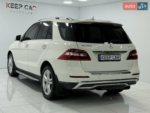 Белый Мерседес М-Класс, объемом двигателя 2.99 л и пробегом 160 тыс. км за 19900 $, фото 9 на Automoto.ua