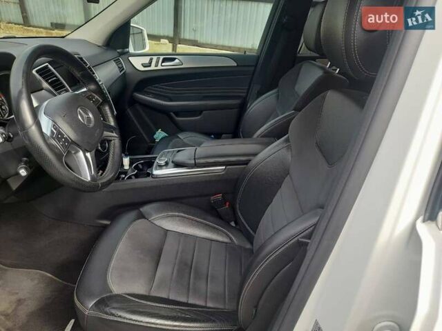 Белый Мерседес М-Класс, объемом двигателя 2.99 л и пробегом 225 тыс. км за 22500 $, фото 14 на Automoto.ua