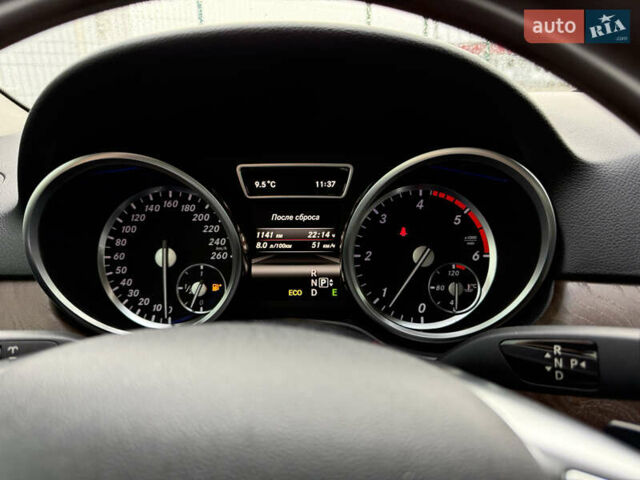 Белый Мерседес М-Класс, объемом двигателя 2.14 л и пробегом 160 тыс. км за 18990 $, фото 12 на Automoto.ua
