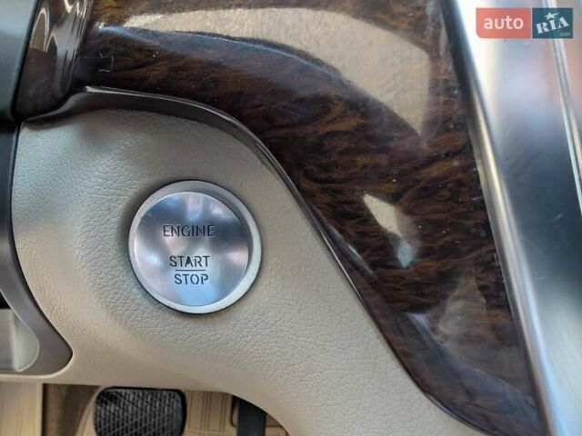 Белый Мерседес М-Класс, объемом двигателя 3 л и пробегом 340 тыс. км за 20500 $, фото 13 на Automoto.ua