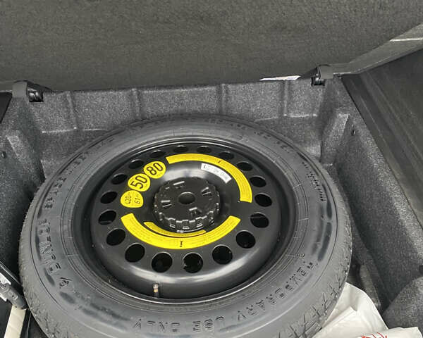 Білий Мерседес М-Клас, об'ємом двигуна 3.5 л та пробігом 148 тис. км за 18000 $, фото 19 на Automoto.ua