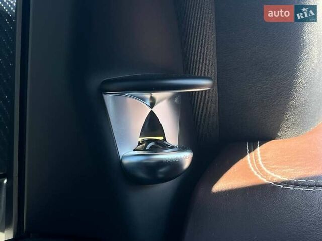 Белый Мерседес М-Класс, объемом двигателя 4.66 л и пробегом 270 тыс. км за 17990 $, фото 20 на Automoto.ua