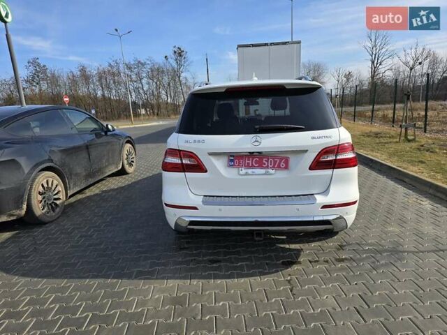 Білий Мерседес М-Клас, об'ємом двигуна 2.99 л та пробігом 235 тис. км за 19700 $, фото 4 на Automoto.ua