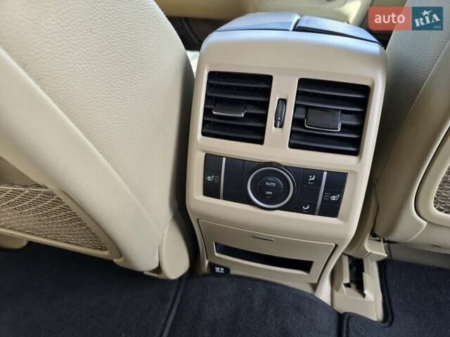 Білий Мерседес М-Клас, об'ємом двигуна 2.99 л та пробігом 235 тис. км за 19700 $, фото 27 на Automoto.ua