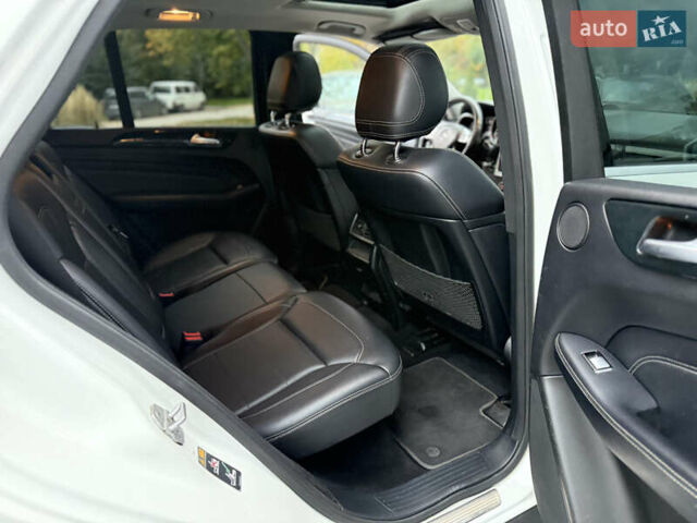 Мерседес М-Класс 2014 в Львове на Automoto.ua Белый Мерседес М-Класс, объемом двигателя 2.99 л и пробегом 279 тыс. км за 22800 $, фото 39 на Automoto.ua