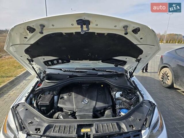 Білий Мерседес М-Клас, об'ємом двигуна 2.99 л та пробігом 235 тис. км за 19700 $, фото 35 на Automoto.ua