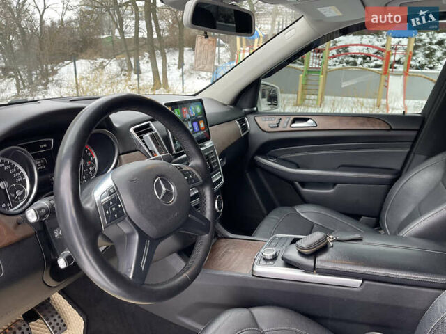 Белый Мерседес М-Класс, объемом двигателя 3.5 л и пробегом 149 тыс. км за 18500 $, фото 14 на Automoto.ua