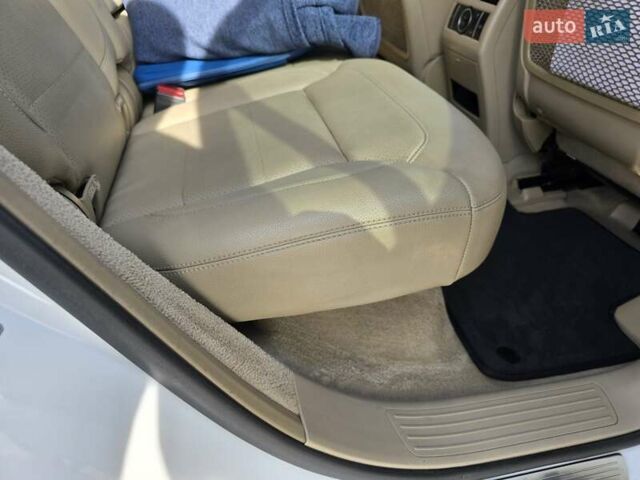 Білий Мерседес М-Клас, об'ємом двигуна 2.99 л та пробігом 235 тис. км за 19700 $, фото 25 на Automoto.ua