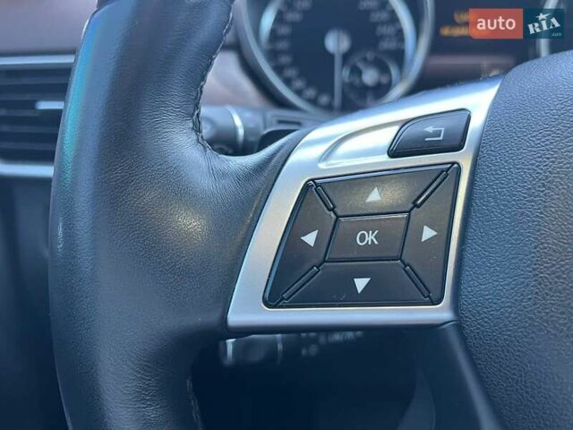 Білий Мерседес М-Клас, об'ємом двигуна 4.66 л та пробігом 270 тис. км за 16990 $, фото 24 на Automoto.ua