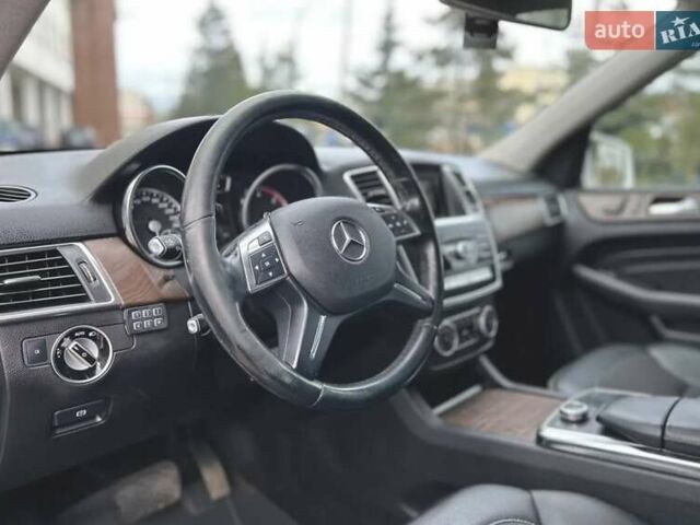 Білий Мерседес М-Клас, об'ємом двигуна 2.14 л та пробігом 190 тис. км за 24000 $, фото 4 на Automoto.ua