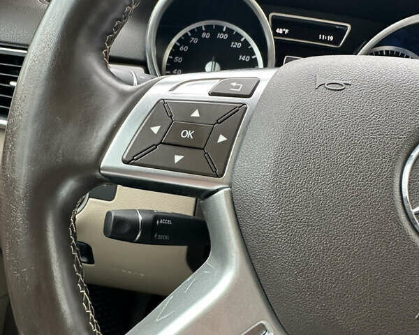 Білий Мерседес М-Клас, об'ємом двигуна 3.5 л та пробігом 196 тис. км за 20900 $, фото 26 на Automoto.ua