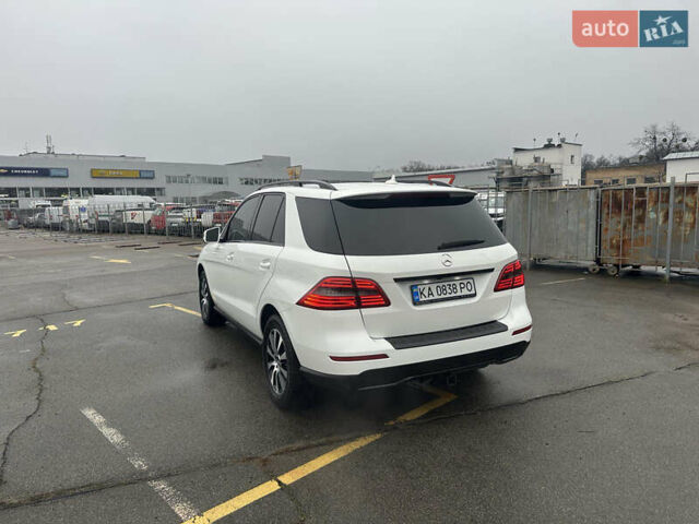 Белый Мерседес М-Класс, объемом двигателя 2.14 л и пробегом 282 тыс. км за 18900 $, фото 22 на Automoto.ua