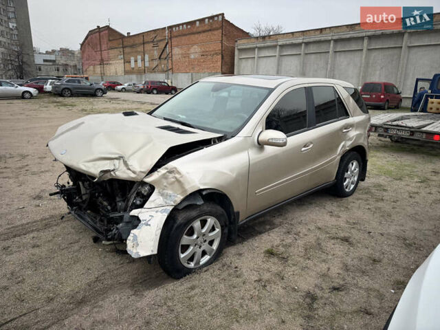 Бежевый Мерседес М-Класс, объемом двигателя 3 л и пробегом 289 тыс. км за 5300 $, фото 1 на Automoto.ua