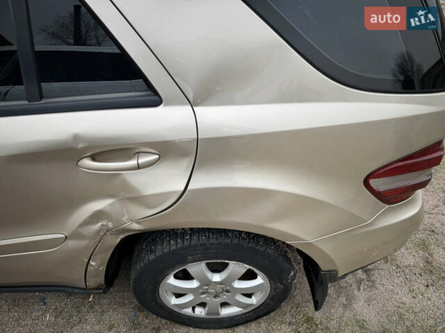 Бежевый Мерседес М-Класс, объемом двигателя 3 л и пробегом 289 тыс. км за 5300 $, фото 15 на Automoto.ua