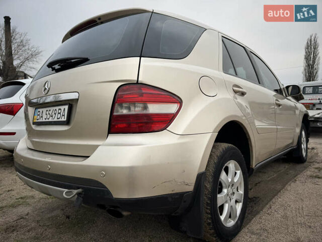 Бежевый Мерседес М-Класс, объемом двигателя 3 л и пробегом 289 тыс. км за 5300 $, фото 19 на Automoto.ua
