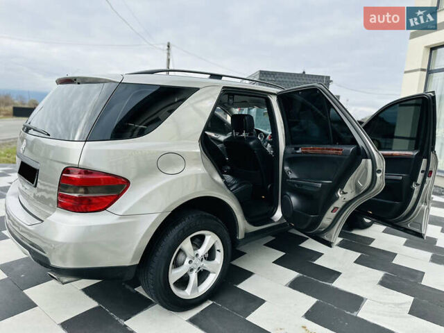 Бежевий Мерседес М-Клас, об'ємом двигуна 0 л та пробігом 350 тис. км за 10500 $, фото 19 на Automoto.ua