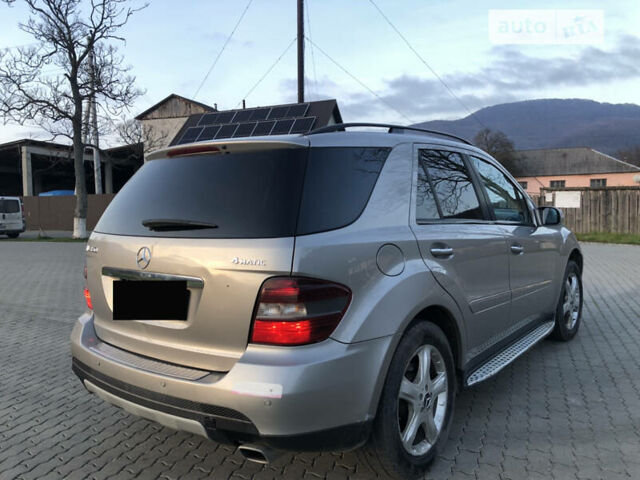 Бежевий Мерседес М-Клас, об'ємом двигуна 3.5 л та пробігом 208 тис. км за 10700 $, фото 9 на Automoto.ua