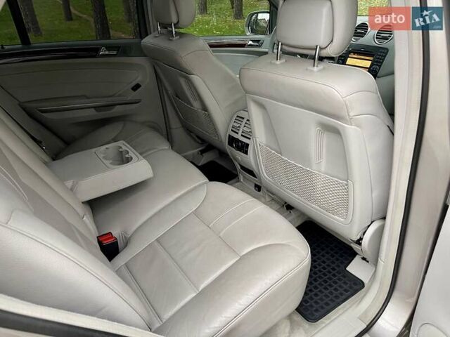 Бежевый Мерседес М-Класс, объемом двигателя 3.5 л и пробегом 167 тыс. км за 11750 $, фото 28 на Automoto.ua