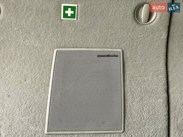 Бежевый Мерседес М-Класс, объемом двигателя 3.5 л и пробегом 167 тыс. км за 11750 $, фото 48 на Automoto.ua