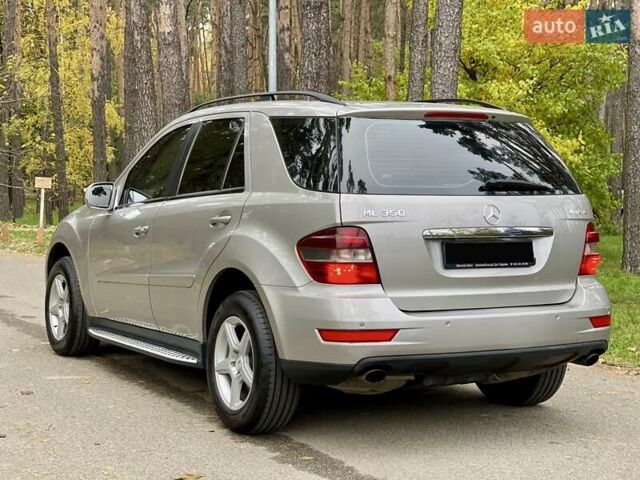 Мерседес М-Клас 2009 у Києві на Automoto.ua Бежевий Мерседес М-Клас, об'ємом двигуна 3.5 л та пробігом 167 тис. км за 11700 $, фото 6 на Automoto.ua