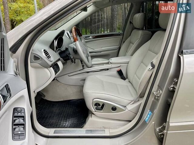 Мерседес М-Клас 2009 у Києві на Automoto.ua Бежевий Мерседес М-Клас, об'ємом двигуна 3.5 л та пробігом 167 тис. км за 11700 $, фото 27 на Automoto.ua