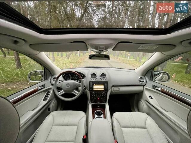 Мерседес М-Клас 2009 у Києві на Automoto.ua Бежевий Мерседес М-Клас, об'ємом двигуна 3.5 л та пробігом 167 тис. км за 11700 $, фото 20 на Automoto.ua