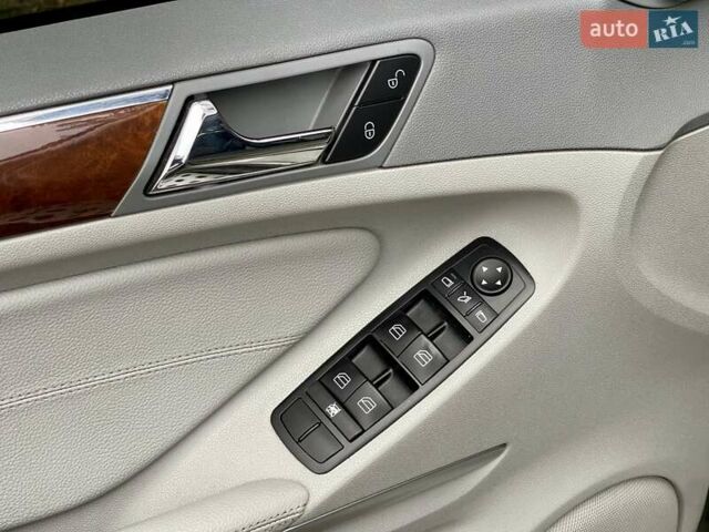 Мерседес М-Клас 2009 у Києві на Automoto.ua Бежевий Мерседес М-Клас, об'ємом двигуна 3.5 л та пробігом 167 тис. км за 11700 $, фото 48 на Automoto.ua