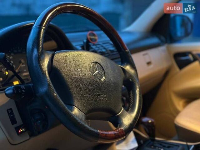 Чорний Мерседес М-Клас, об'ємом двигуна 4.27 л та пробігом 201 тис. км за 5999 $, фото 18 на Automoto.ua