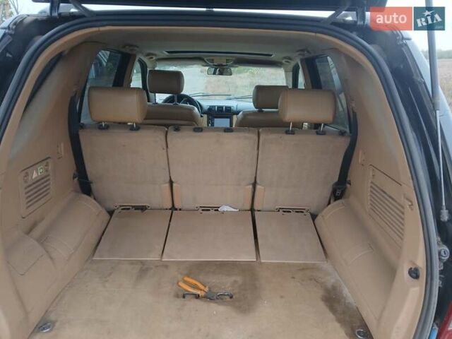 Черный Мерседес М-Класс, объемом двигателя 2.3 л и пробегом 250 тыс. км за 4000 $, фото 7 на Automoto.ua