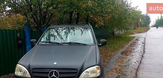 Чорний Мерседес М-Клас, об'ємом двигуна 2.7 л та пробігом 135 тис. км за 6000 $, фото 3 на Automoto.ua