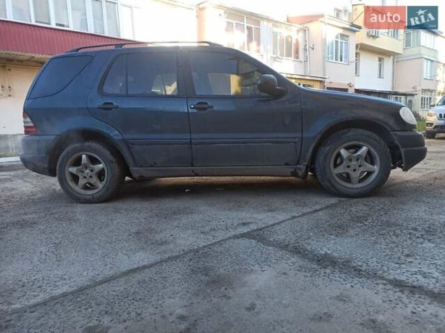 Черный Мерседес М-Класс, объемом двигателя 3.2 л и пробегом 383 тыс. км за 3680 $, фото 4 на Automoto.ua