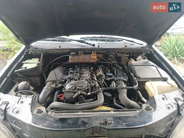 Чорний Мерседес М-Клас, об'ємом двигуна 2.69 л та пробігом 379 тис. км за 6800 $, фото 14 на Automoto.ua