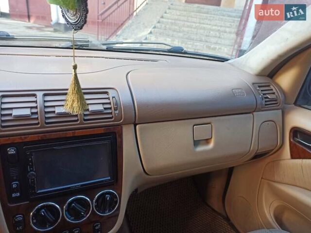 Черный Мерседес М-Класс, объемом двигателя 3.2 л и пробегом 383 тыс. км за 3680 $, фото 8 на Automoto.ua