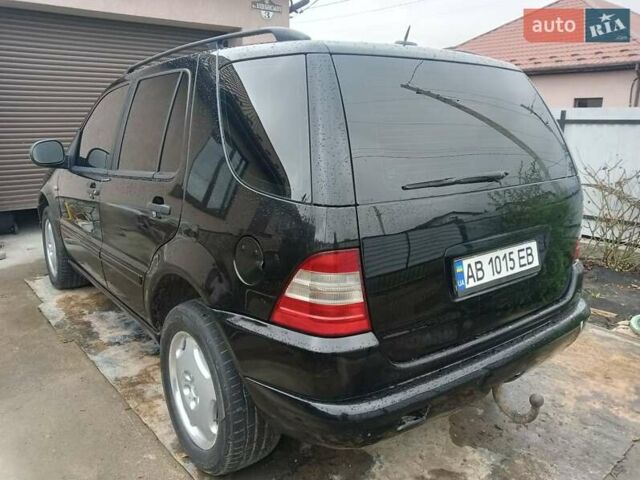 Чорний Мерседес М-Клас, об'ємом двигуна 2.69 л та пробігом 379 тис. км за 6800 $, фото 6 на Automoto.ua