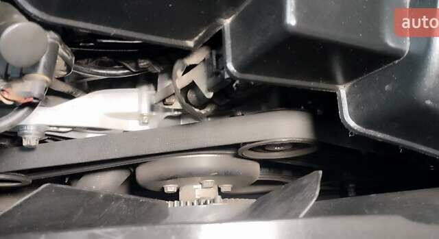 Черный Мерседес М-Класс, объемом двигателя 4.3 л и пробегом 380 тыс. км за 8200 $, фото 9 на Automoto.ua