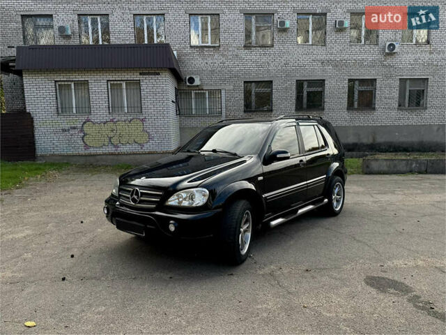 Черный Мерседес М-Класс, объемом двигателя 3.2 л и пробегом 329 тыс. км за 6700 $, фото 3 на Automoto.ua