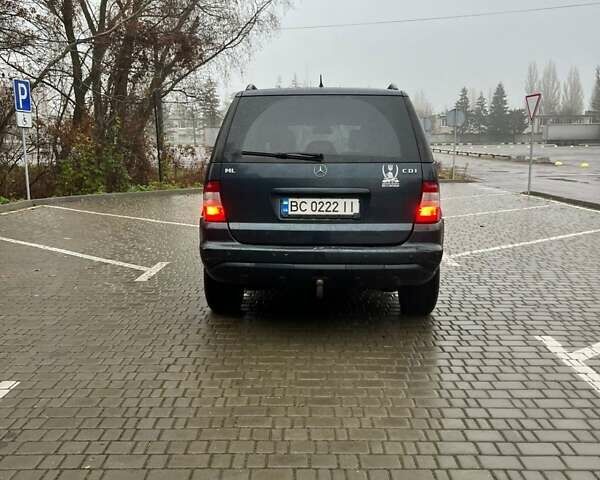 Черный Мерседес М-Класс, объемом двигателя 2.7 л и пробегом 461 тыс. км за 7450 $, фото 6 на Automoto.ua