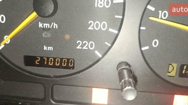 Чорний Мерседес М-Клас, об'ємом двигуна 2.7 л та пробігом 270 тис. км за 5500 $, фото 12 на Automoto.ua