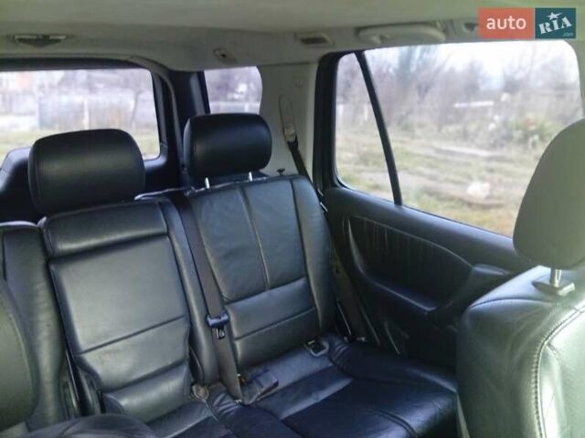 Черный Мерседес М-Класс, объемом двигателя 2.7 л и пробегом 270 тыс. км за 5100 $, фото 7 на Automoto.ua