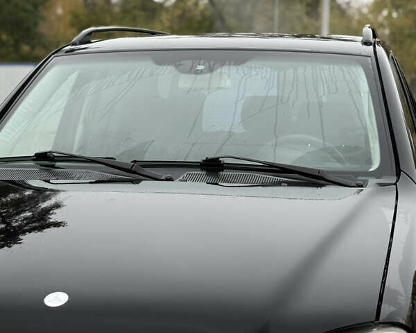 Черный Мерседес М-Класс, объемом двигателя 3.5 л и пробегом 230 тыс. км за 7500 $, фото 2 на Automoto.ua