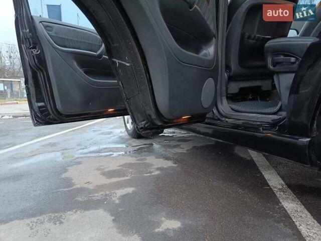 Черный Мерседес М-Класс, объемом двигателя 3.72 л и пробегом 380 тыс. км за 7200 $, фото 1 на Automoto.ua