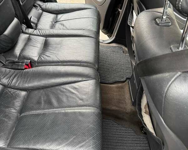 Черный Мерседес М-Класс, объемом двигателя 2.7 л и пробегом 382 тыс. км за 4900 $, фото 12 на Automoto.ua