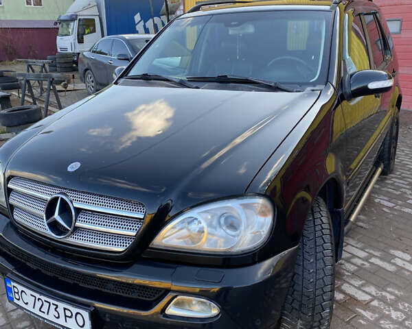 Мерседес М-Класс 2003 в Бориславе на Automoto.ua Черный Мерседес М-Класс, объемом двигателя 3.7 л и пробегом 270 тыс. км за 6500 $, фото 1 на Automoto.ua